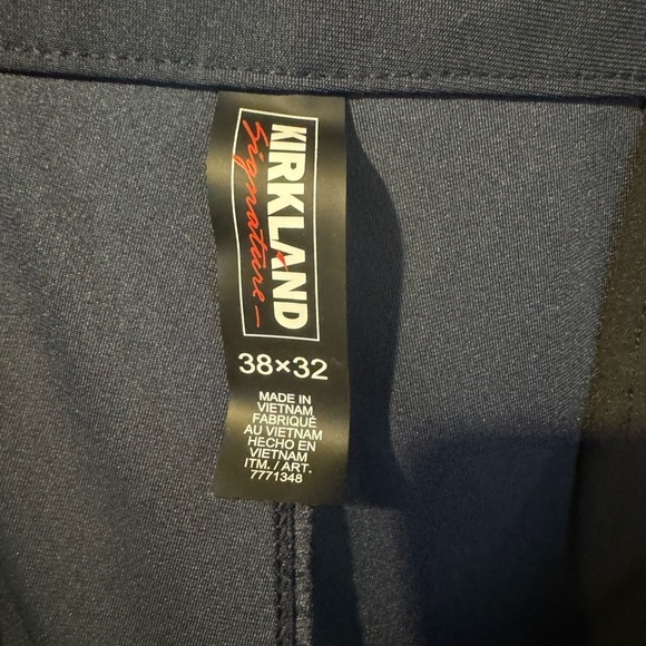 Kirkland Signature Navy Blue Men’s Performance Pants 38x32 - Picture 6 of 16